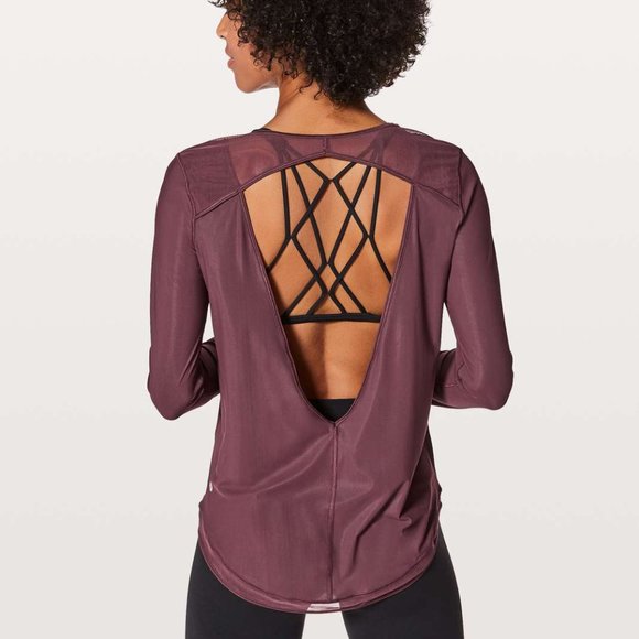 LULULEMON Mix and Mesh Long Sleeve - Picture 3 of 5